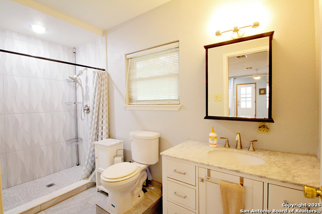 Image 32 of 38 For 113 Adobe Dr