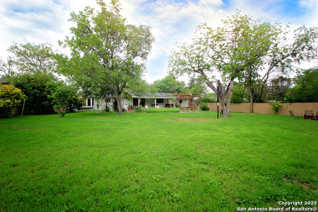 Image 37 of 38 For 113 Adobe Dr