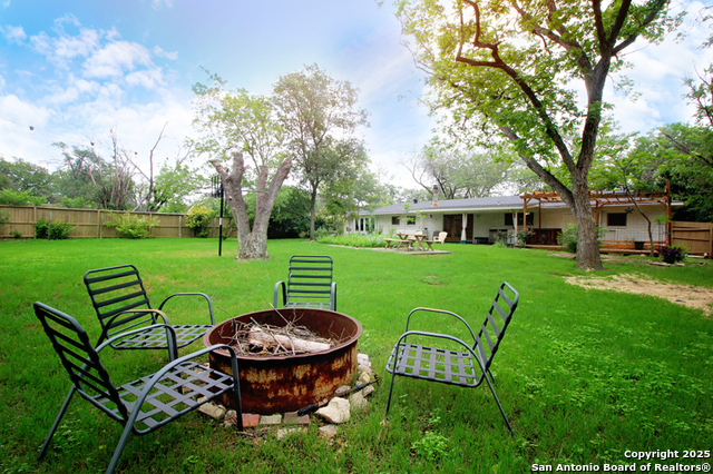 Image 38 of 38 For 113 Adobe Dr