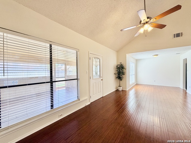 Image 22 of 45 For 6814 Quail Lk