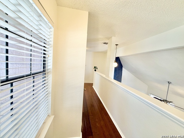 Image 28 of 45 For 6814 Quail Lk