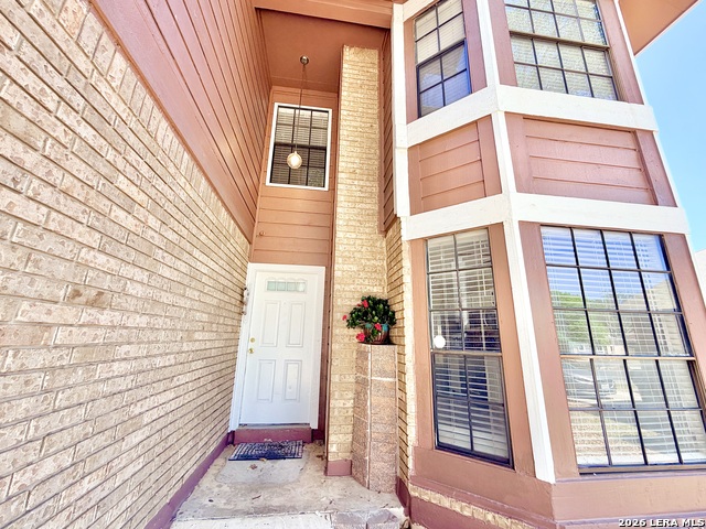 Image 4 of 45 For 6814 Quail Lk