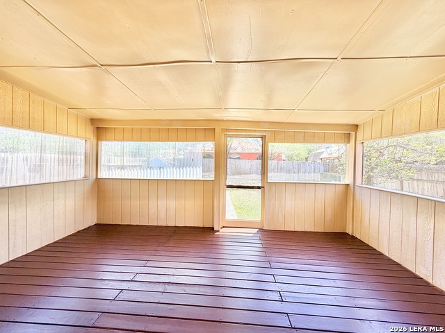 Image 40 of 45 For 6814 Quail Lk