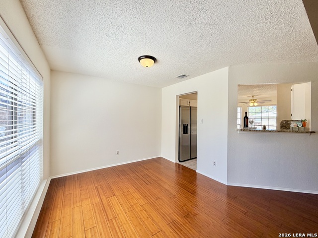 Image 8 of 45 For 6814 Quail Lk