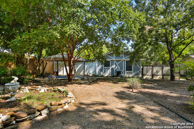 Image 16 of 19 For 209 Kronkosky St E