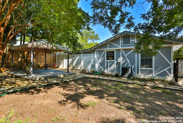 Image 17 of 19 For 209 Kronkosky St E