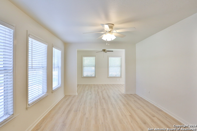 Image 6 of 19 For 209 Kronkosky St E