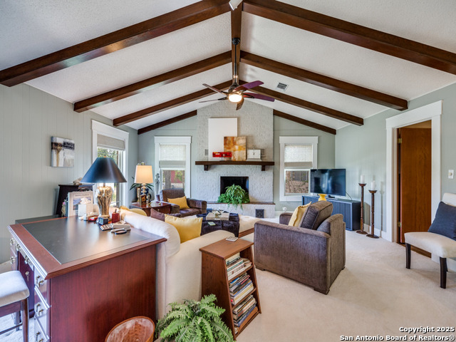 Image 4 of 25 For 135 Manor  