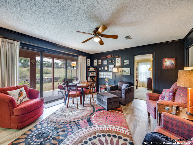 Image 9 of 25 For 135 Manor  