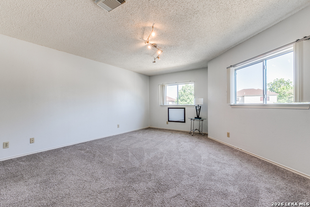 Image 13 of 25 For 8839 Breezefield