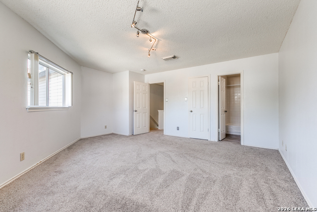 Image 14 of 25 For 8839 Breezefield