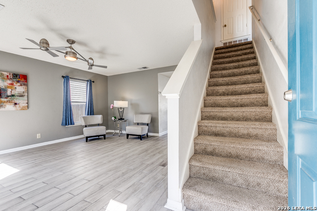 Image 3 of 25 For 8839 Breezefield