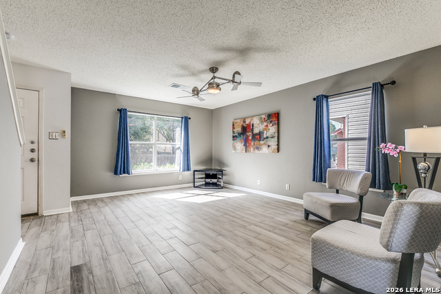 Image 6 of 25 For 8839 Breezefield