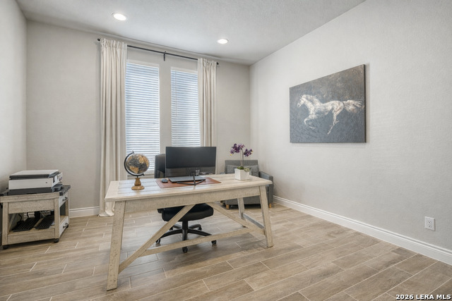 Image 11 of 29 For 1125 Cadogan Squire