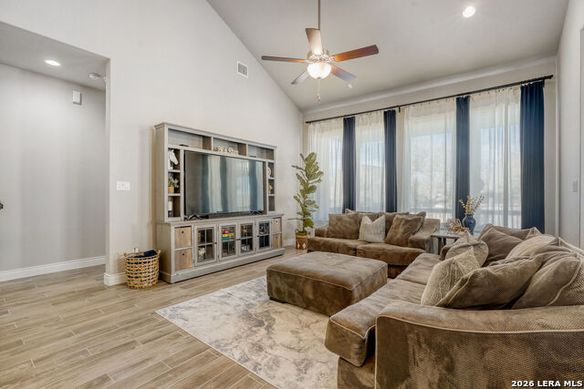 Image 5 of 29 For 1125 Cadogan Squire