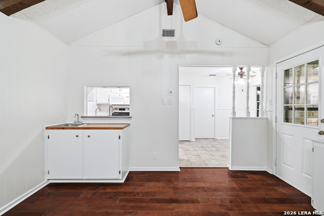 Image 12 of 28 For 92 Bluet Ln  