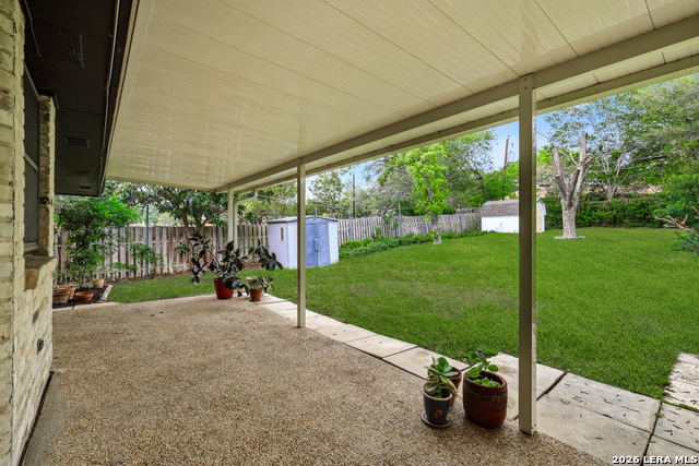 Image 25 of 28 For 92 Bluet Ln  