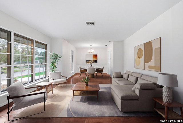 Image 5 of 28 For 92 Bluet Ln  