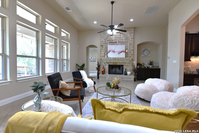 Image 12 of 42 For 8907 Irving Hl