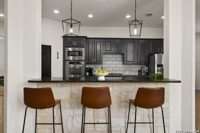 Image 11 of 46 For 11823 Newton Trail