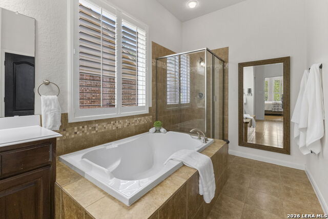 Image 20 of 46 For 11823 Newton Trail