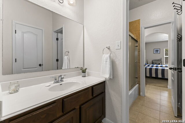 Image 25 of 46 For 11823 Newton Trail