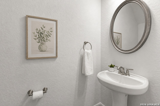 Image 31 of 46 For 11823 Newton Trail