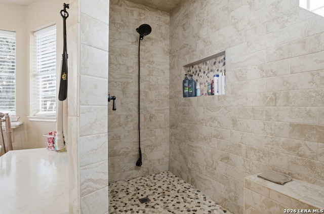 Listing photo id 15 for 642 Phantom Rider Trl