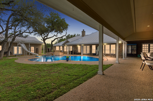 Listing photo id 26 for 642 Phantom Rider Trl