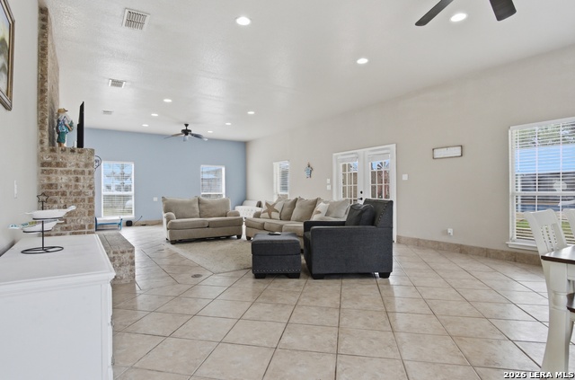 Listing photo id 33 for 642 Phantom Rider Trl