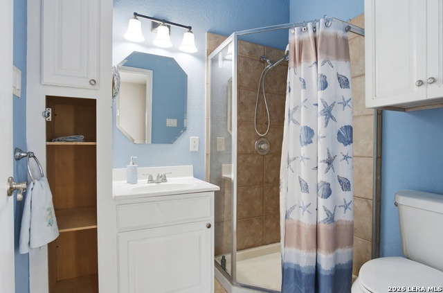 Listing photo id 35 for 642 Phantom Rider Trl