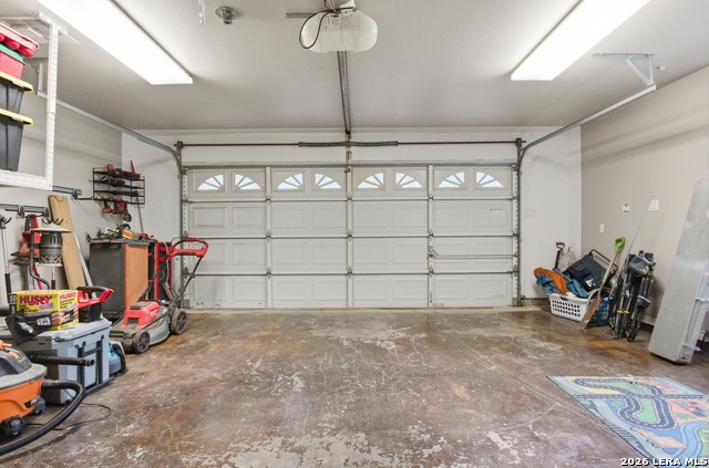 Listing photo id 40 for 642 Phantom Rider Trl