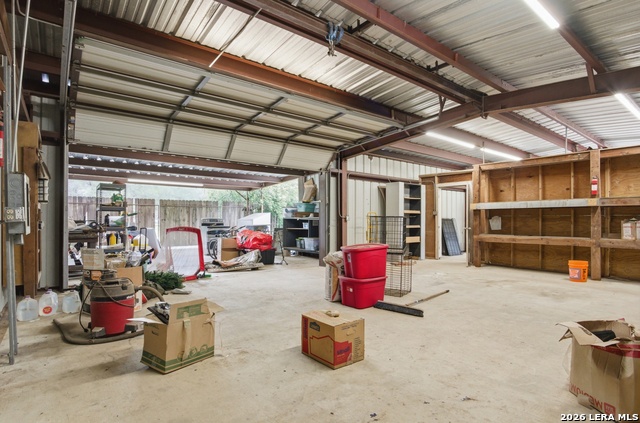 Listing photo id 41 for 642 Phantom Rider Trl