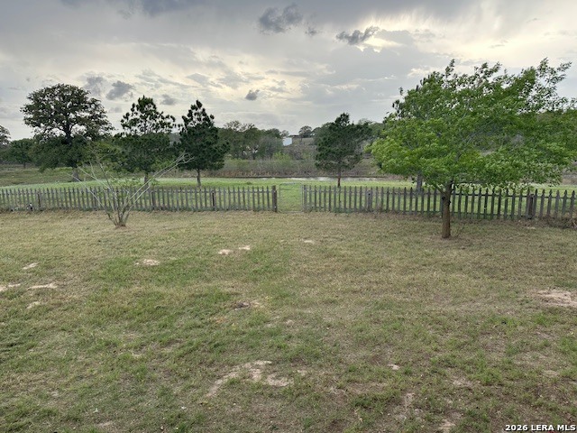 Image 28 of 33 For 412 Lake  