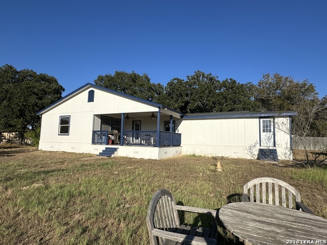 Image 3 of 33 For 412 Lake  