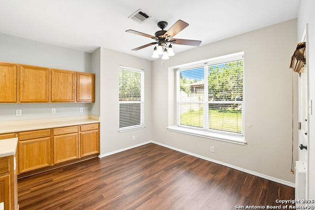 Image 11 of 49 For 8627 Tioga Pass