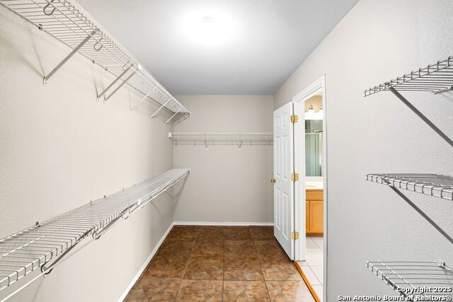 Image 30 of 49 For 8627 Tioga Pass