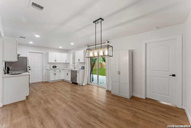 Image 15 of 35 For 307 Dawnridge Dr