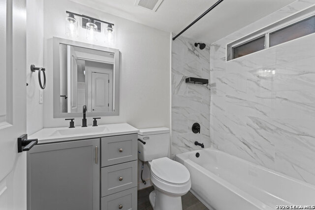 Image 26 of 35 For 307 Dawnridge Dr