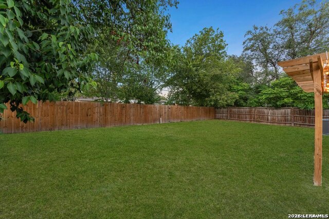 Image 32 of 35 For 307 Dawnridge Dr