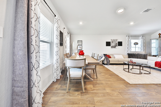 Listing photo id 24 for 801 Cinnamon Teal