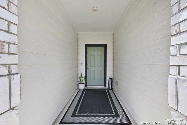 Listing photo id 4 for 801 Cinnamon Teal