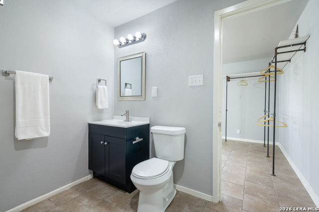 Image 14 of 31 For 139 Academy St W