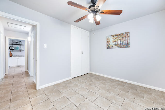 Image 16 of 31 For 139 Academy St W