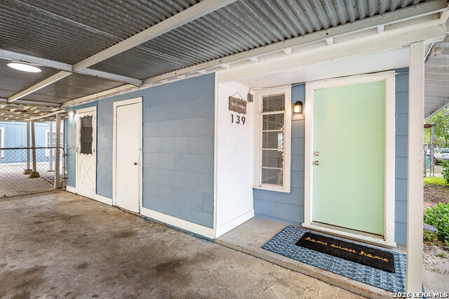 Image 3 of 31 For 139 Academy St W