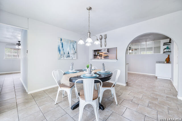 Image 7 of 31 For 139 Academy St W