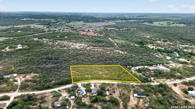 Details for 123 Country View Ln, Floresville, TX 78114