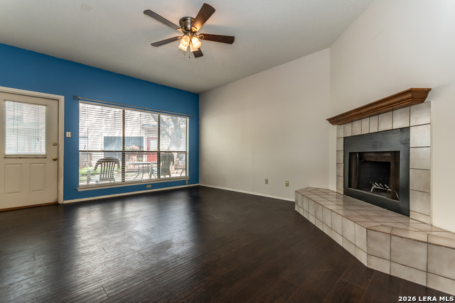 Image 5 of 13 For 829 Bitters Rd W 401