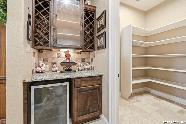 Image 27 of 108 For 324 Heavens Way