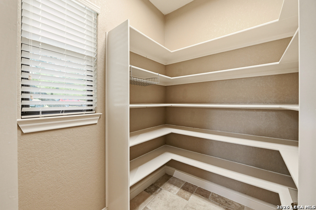 Image 28 of 108 For 324 Heavens Way